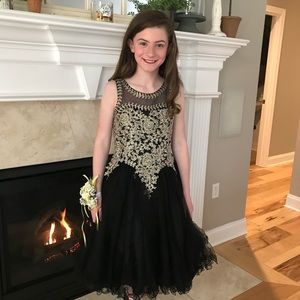 Custom Couture Girl’s Dress (size 14)